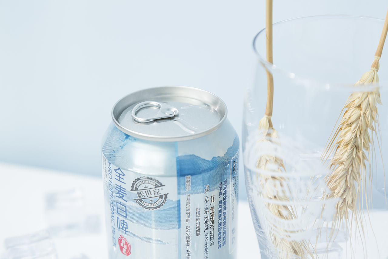 酵母與光影的藝術——啤酒拍攝下的產品美感